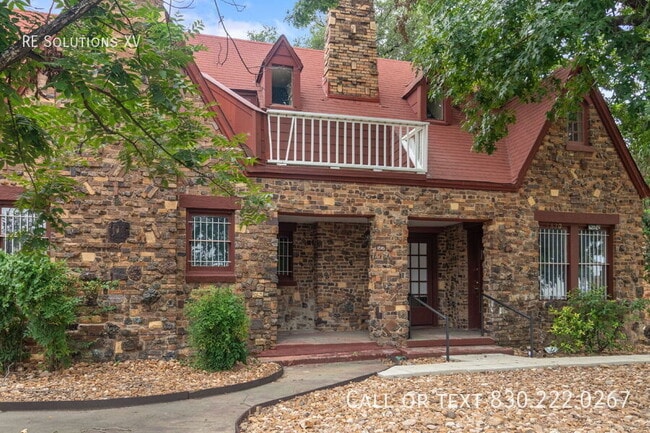 Photo - 1618 W Kings Hwy Unit 1618