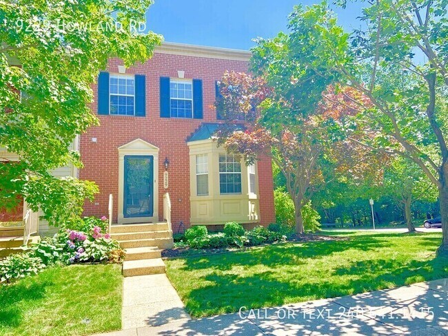 Building Photo - 9229 Howland Rd