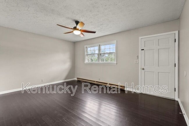 Photo - 123 Rock Creek Dr
