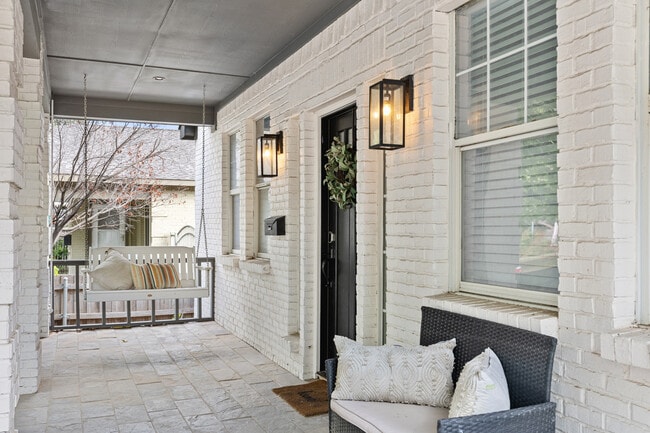 Photo - 810 Turner Ave