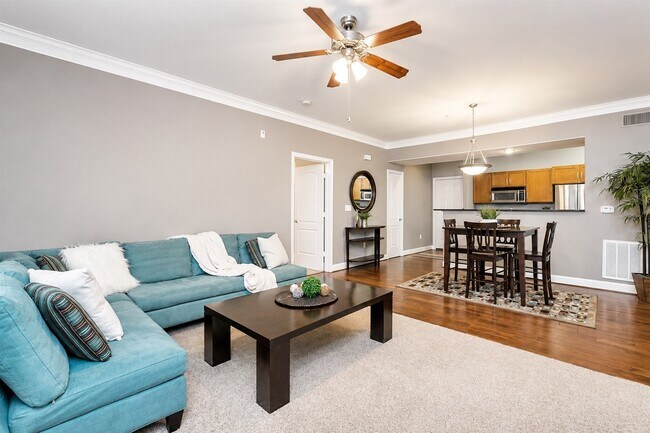 2299 Lone Star Dr Unit 101
