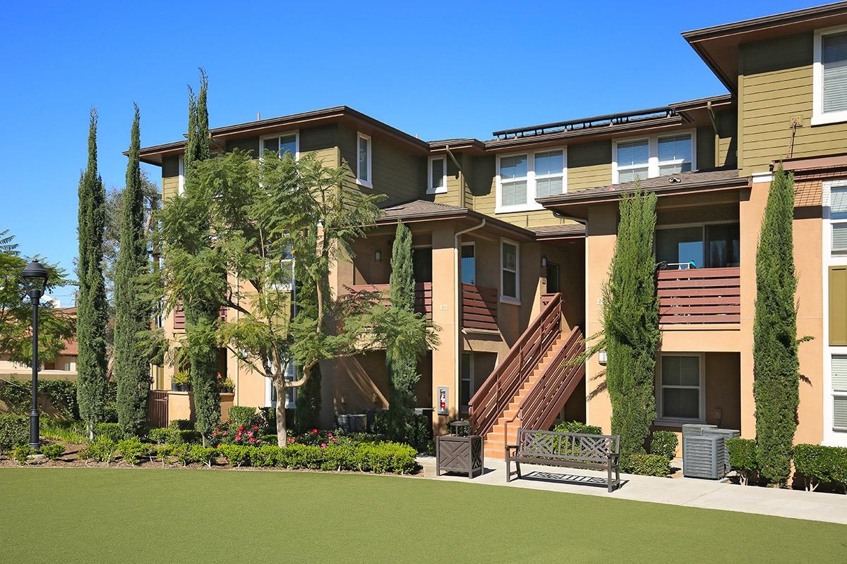 Pradera Apartment Homes - Pradera Apartment Homes