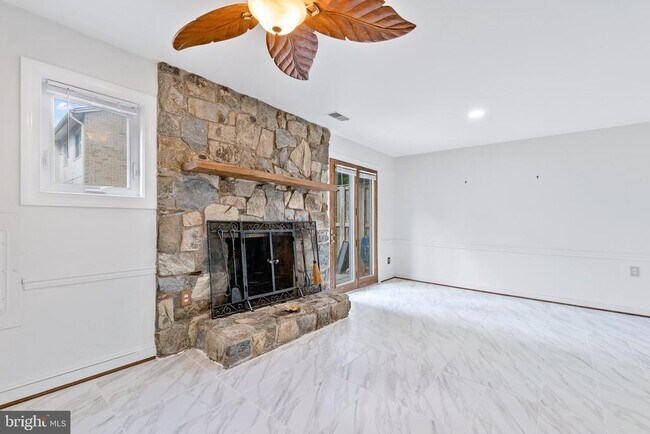 Photo - 9652 Marston Ln