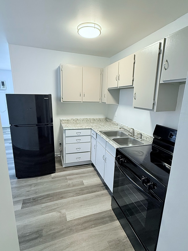 Kitchen View - Vista West II