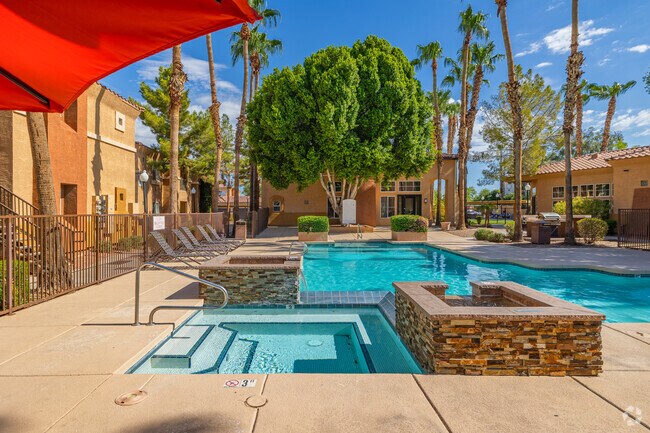 Pool - Desert Harbor Apartment Homes