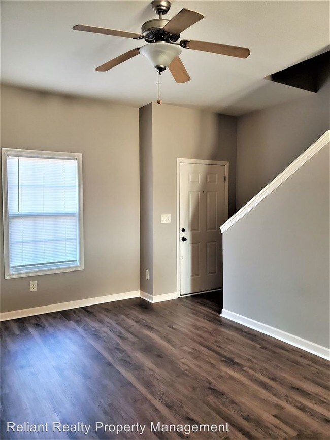 Photo - 1217 Ashridge Drive