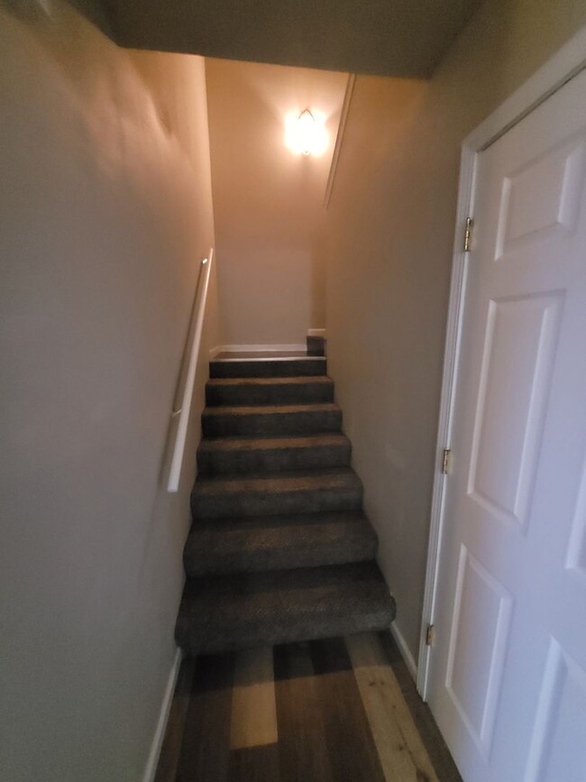 Photo - 436 Shade Tree Ln Apartment Unit 1