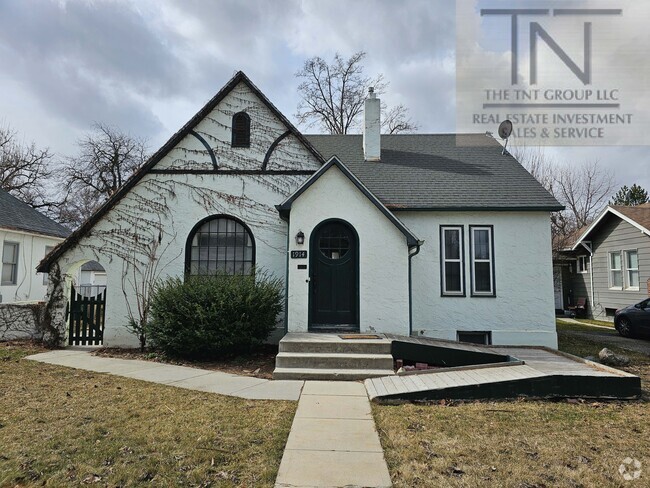 Building Photo - 1914 Cleveland Blvd Rental