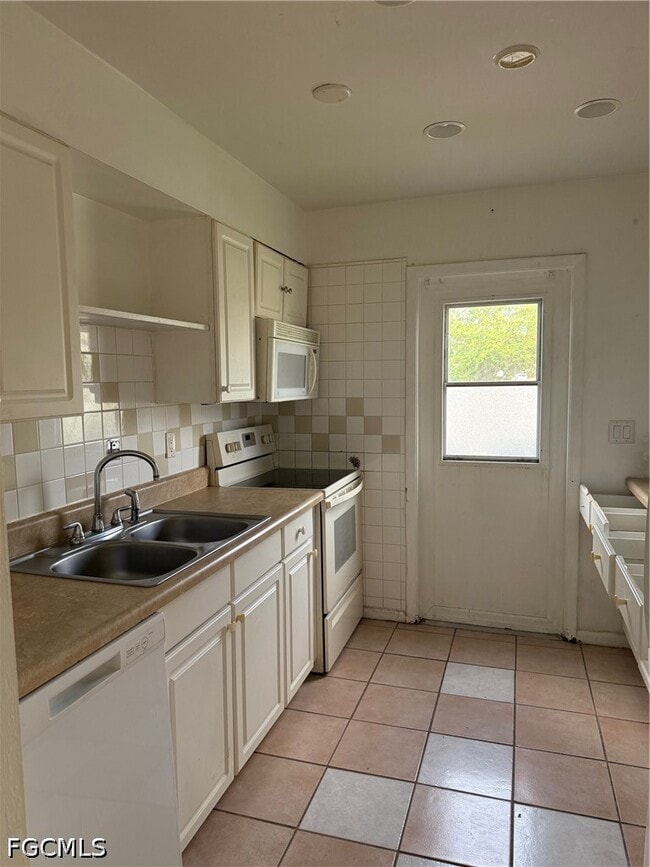 Photo - 1131 S Loop Blvd