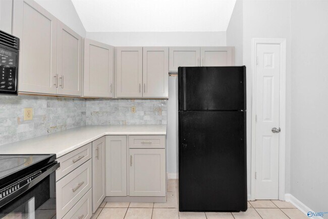 Photo - 109 Briargate Ln