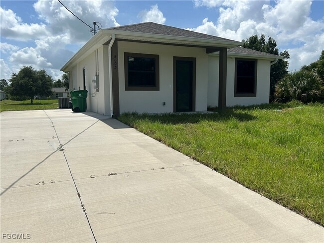 Photo - 5005 Gramercy Rd