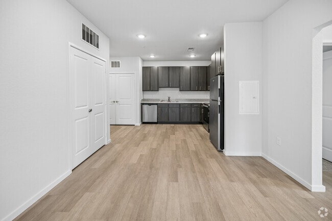 3BR, 2BA - 1,185SF - Dining Room