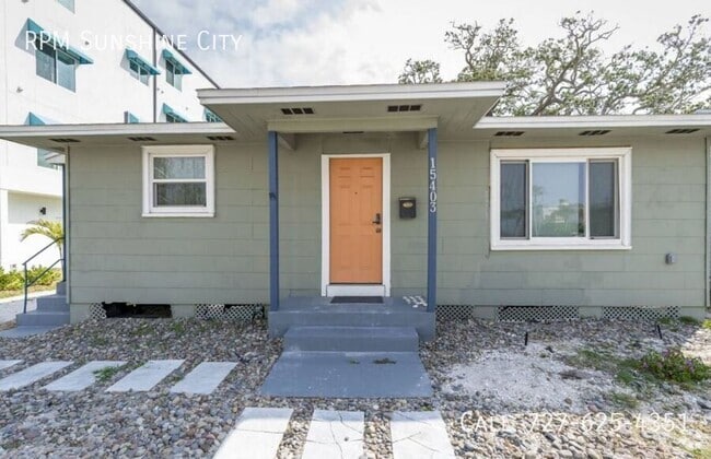 Building Photo - 15403 Gulf Blvd Rental
