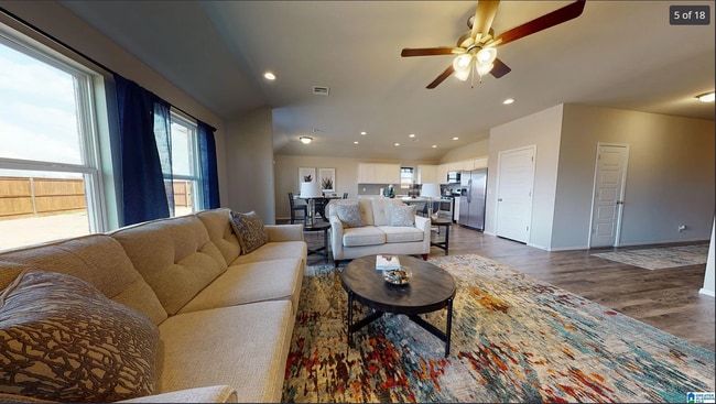 Photo - 604 Klynes Dr