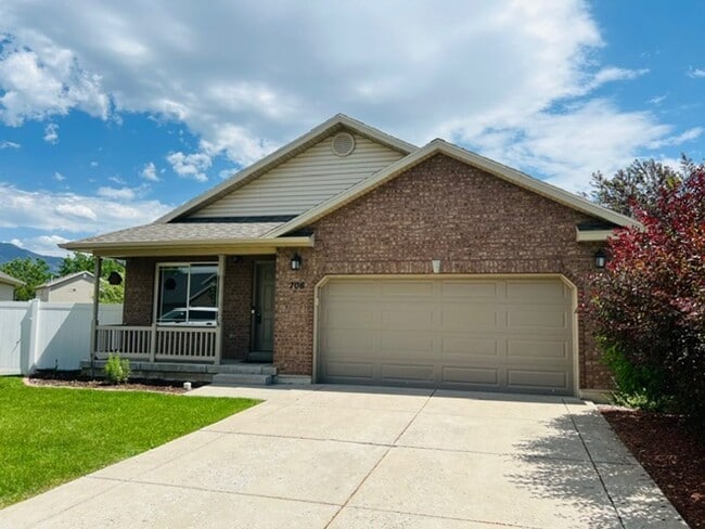 Beautiful patio home in Logan on Cul-de-sac - Beautiful patio home in Logan on Cul-de-sac