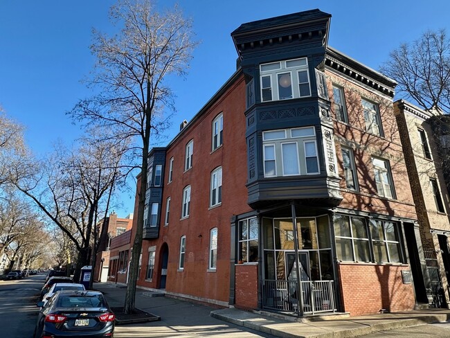 Photo - 1857 N Washtenaw Ave Unit 1