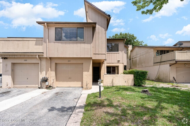 Building Photo - 1911 Cashew Courtway Rental
