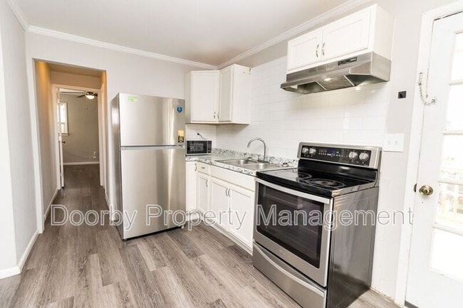 Photo - 207 Napier St Unit 2