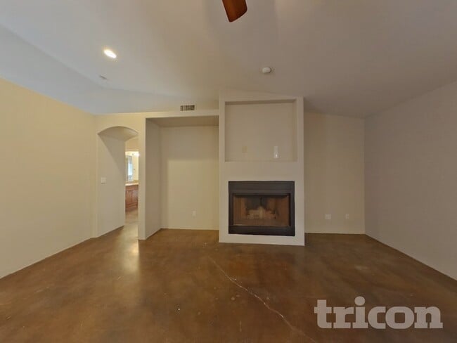 Photo - 12626 N 20th St