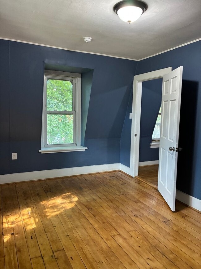 Photo - 17 Pearl St Unit Apt#3