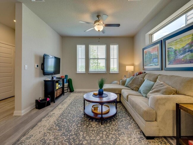 Photo - 7702 Dylan Dr