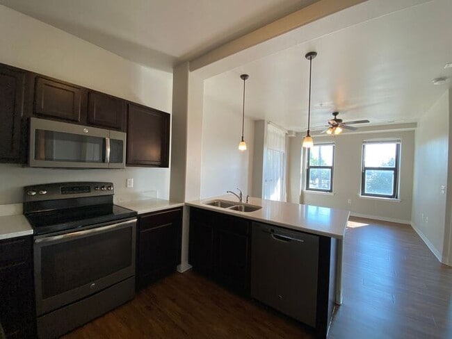 Photo - $1,550 | 1 Bedroom, 1 Bathroom Condo | Ava...