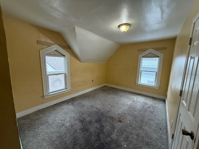 Photo - 2 bed/1 bath Single Family Home McKeesport, PA