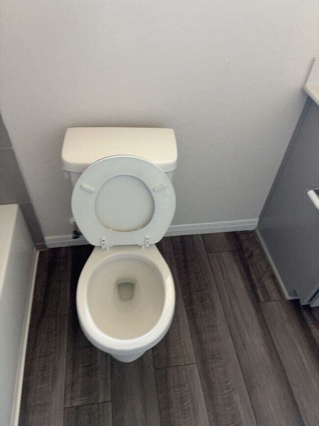 Photo - 4BR SFR • W/D In Unit • Covered Parking • Hutto, TX