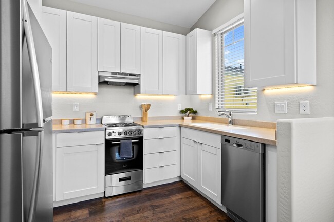 Photo - Bungalow for Rent Apartment Unit 19 A