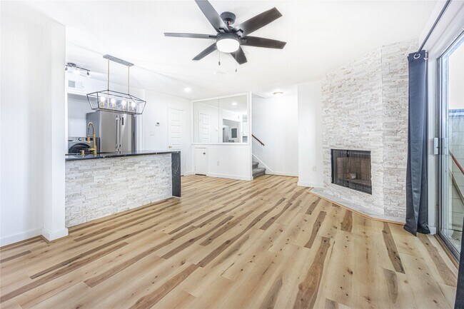 Photo - 250 El Dorado Blvd Unit 111