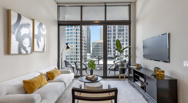 19 NE 2nd St Unit 4647  
