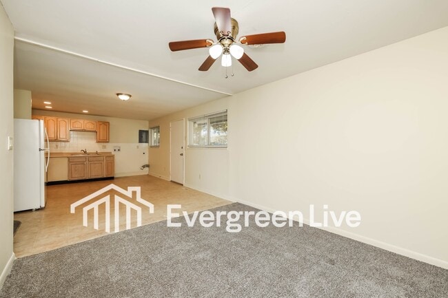 Photo - 5063 Sabra Ave