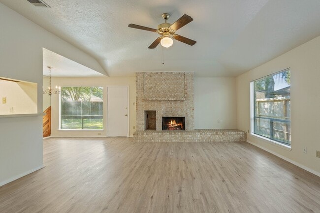 Photo - 4415 Aspen Brook Ln