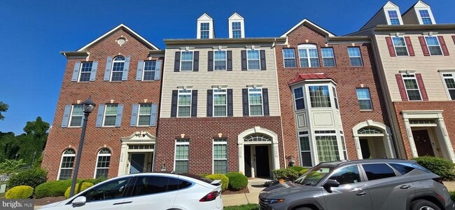 Photo - 5658 Virginia Ln Townhome