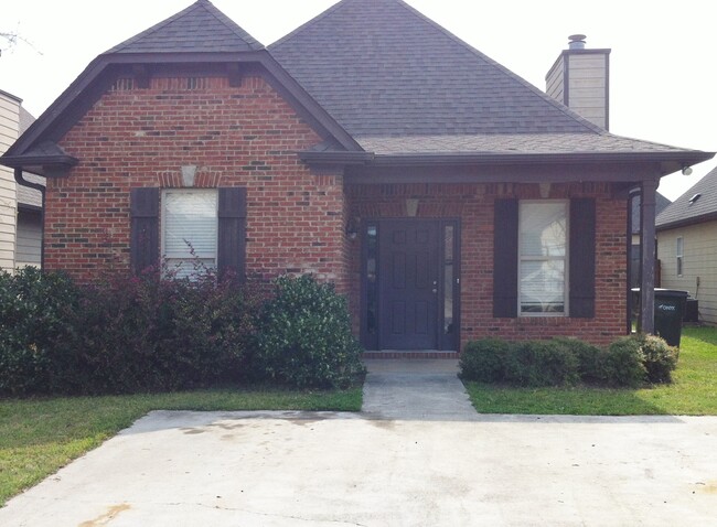 Home in Moody!! Available NOW! View with 4... - Home in Moody!! Available NOW! View with 4...