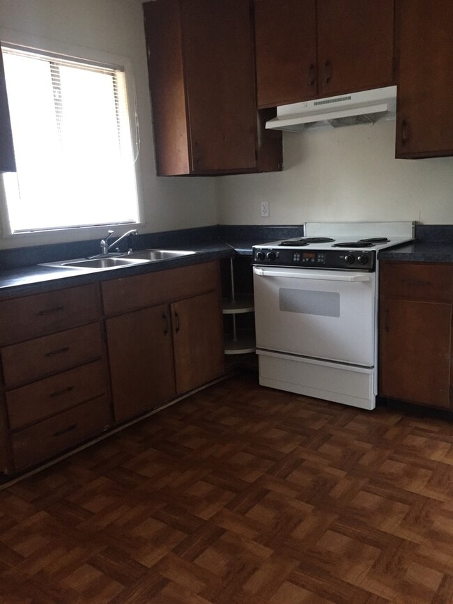 Photo - 3 Bedroom/1.5 Bath Home on Westside!