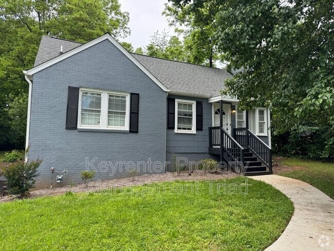 Building Photo - 107 Radford St Rental