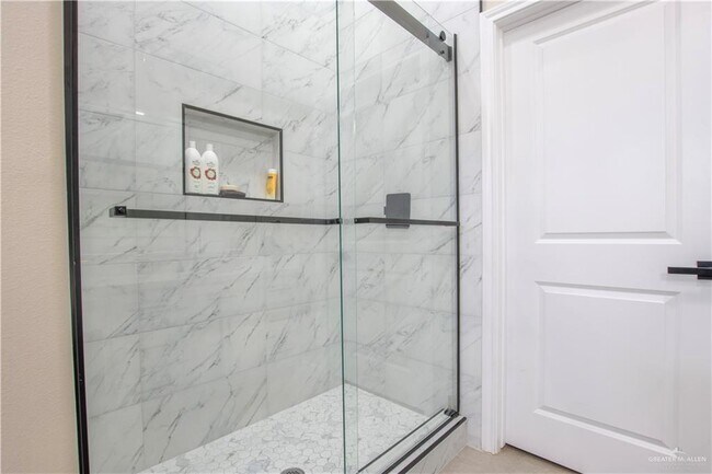 Photo - 15 San Roman Terrance