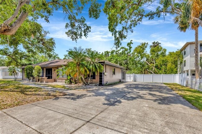 Photo - 4909 S Elberon St