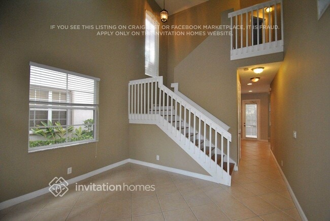 Photo - 633 Moondancer Ct