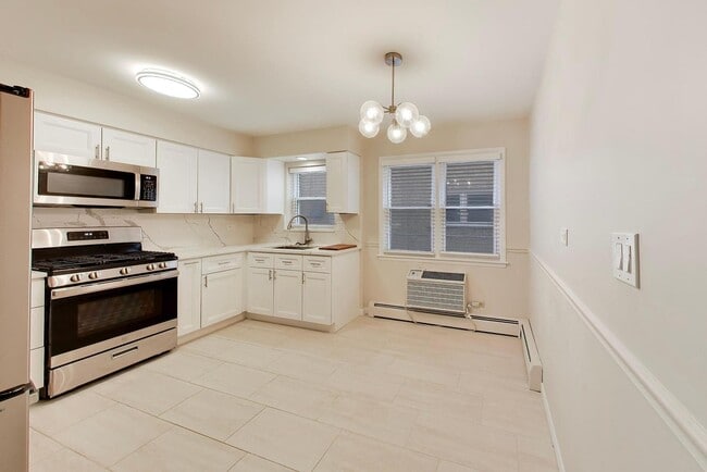 Photo - 8212 W Walsh Ln