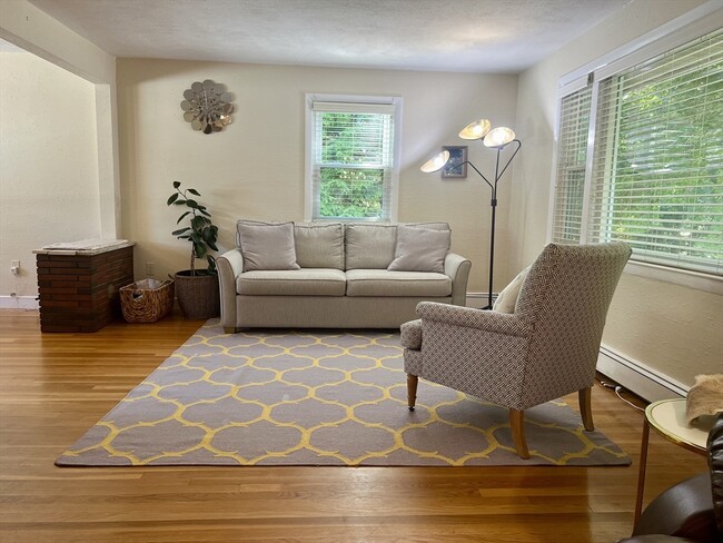 Photo - 113 Cambridge St