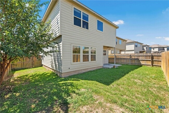 Photo - 513 Circle Wy