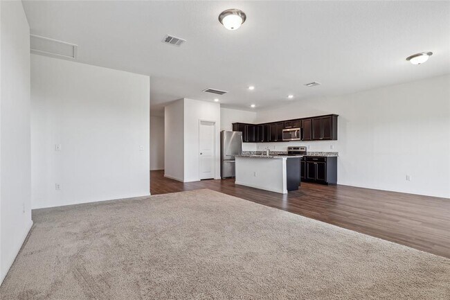 Photo - 14105 Jeannette Rankin Rd