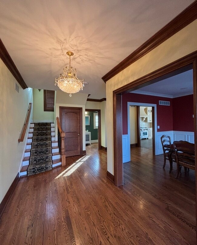 Photo - 310 N Prairie Ave