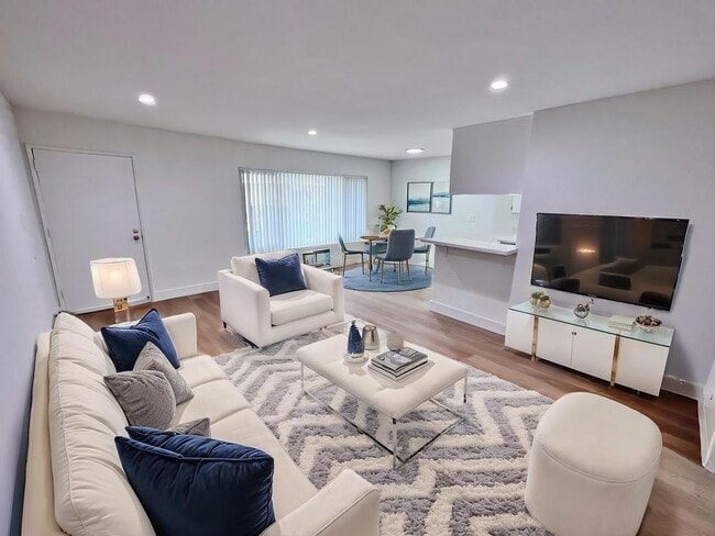Photo - 5307 Sepulveda Blvd Apartment Unit 117
