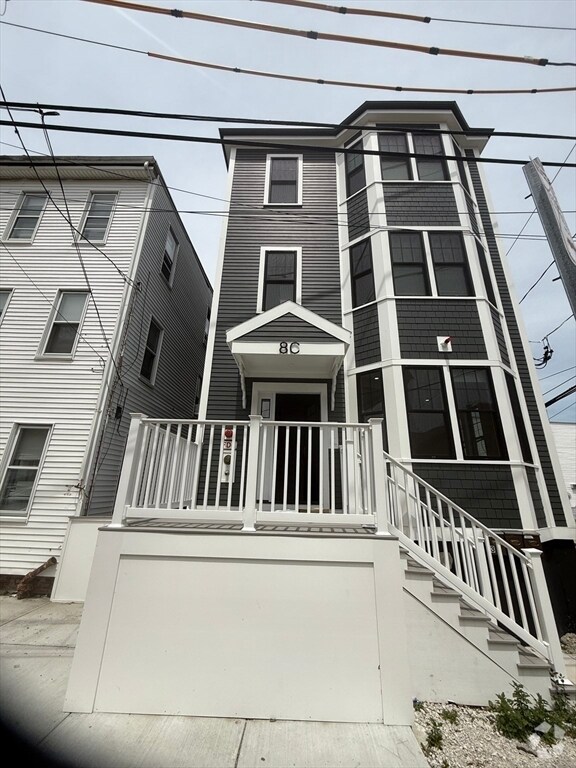 Building Photo - 10 Ford St Unit #3 Rental