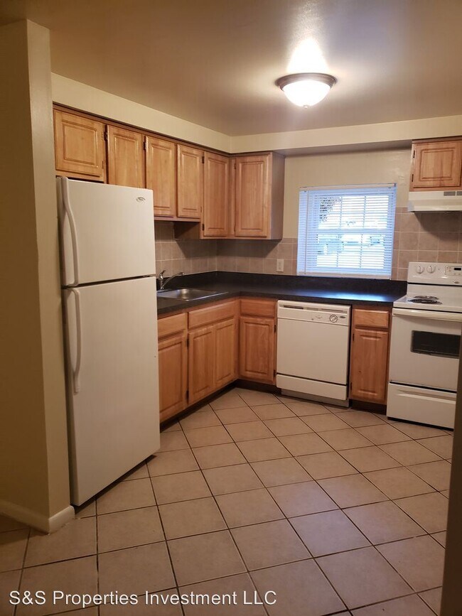 Photo - 2415 Allenbrook Dr