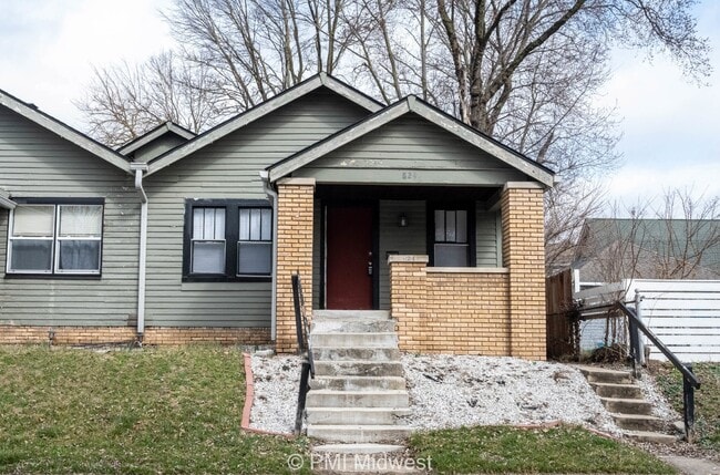 Building Photo - Charming 1-Bedroom Duplex in Indianapolis with Spacious Layout and Convenient Location