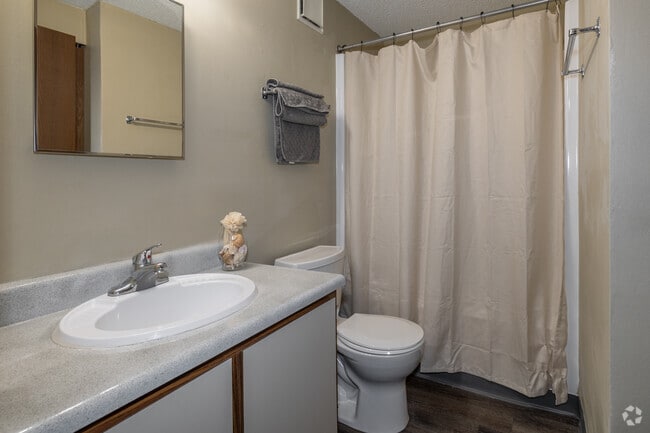 1BD, 1BA - 576SF - Beckford Place Apartments